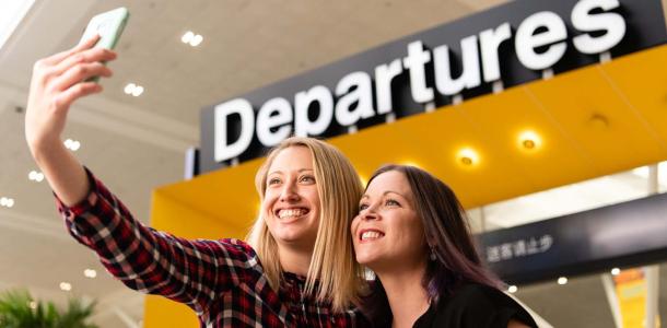 It's not a holiday if you didn't take a selfie in front of the departures gate at the International Terminal Brisbane?